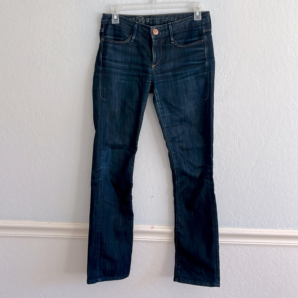 Low Rise Earnest Sewn Decca Straight Leg Boot Cut Jeans